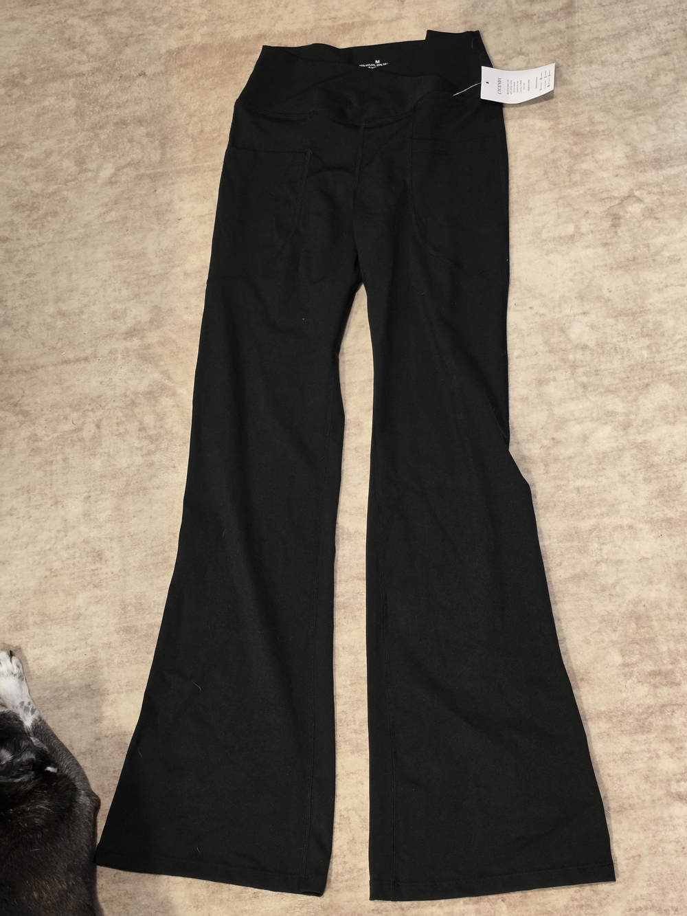 Everyday Flare Black Women's Bootcut Leggings Medium NWT